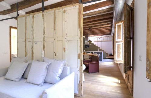 Bellafila Gothic Terrace - Photo 34