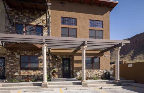 Luxury Downtown Rental (Hot Tub/Pet Friendly) - La Dolce Vita Villas #11 - Foto 11