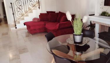 TOWNHOUSE 1 minute walk to Villamartin plaza - Foto 3