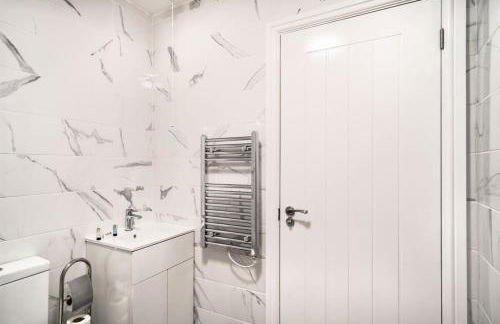 Modern 2 Bed Apartment in Waterloo Liverpool - Foto 15