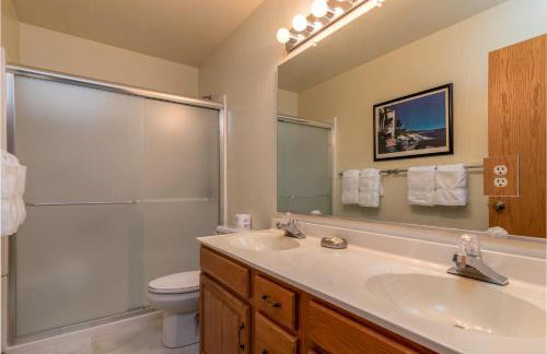 Albatross House with Ocean View Hot Tub - Foto 34