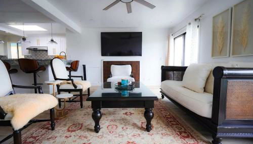 Gated Beachside Stay w Pool & Hot Tub - Foto 1