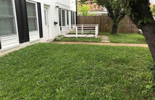 CLARENDON,SUPRLOCATION,8ppl,PRIVATE,METRO,PARK - Foto 5