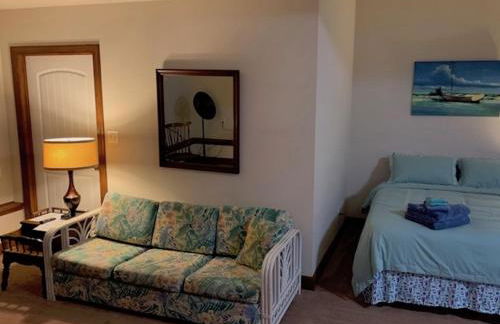 Beach Side HideAway condo - Photo 13