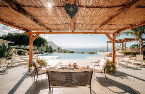 Villa Michaela con piscina privata e vista mare - Foto 2