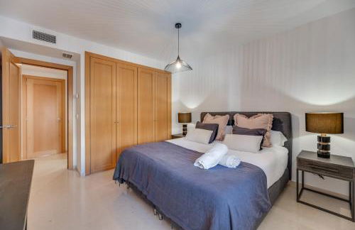 VACATION MARBELLA I The Sunrise Golden Mile Flat, Next to Convention Center, Recently Refurbished, Prime Location, 300m to the BEACH - Foto 29