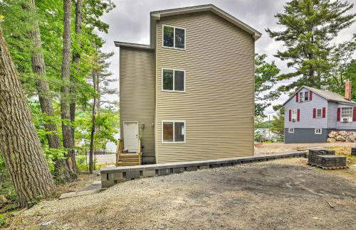 Lakefront Alton Bay Retreat with Dock Near Beaches! - Foto 28