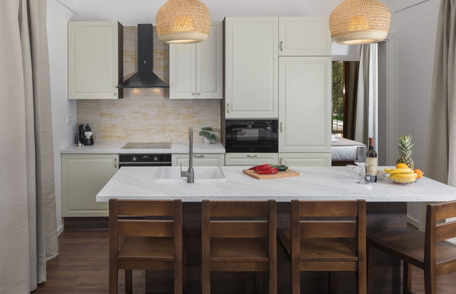 Luxury Bay Villa with private hot tub - Foto 16