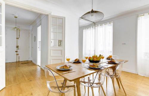 Champs-Élysées & La Défense - 3BR - Paris Vacation Rentals - Foto 10