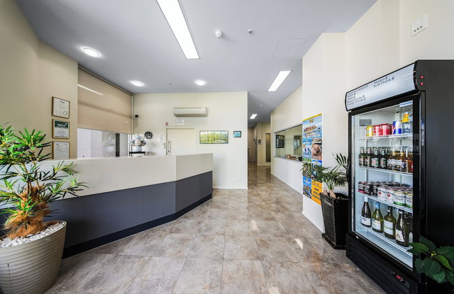 Bay View Villas - Photo 2