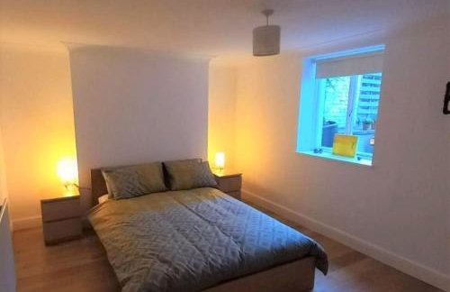 2 Bedroom Victorian Garden Flat - Foto 6