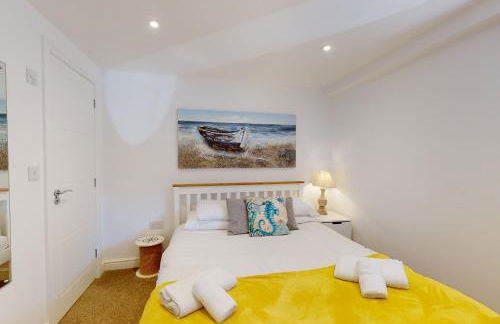 Crabbers' Wharf - Photo 72