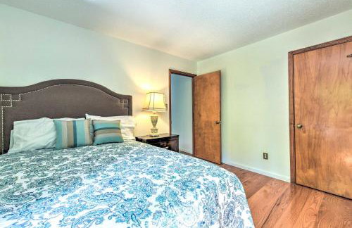 Quaint Lake Norman Home with Boat Dock and Grill! - Foto 25