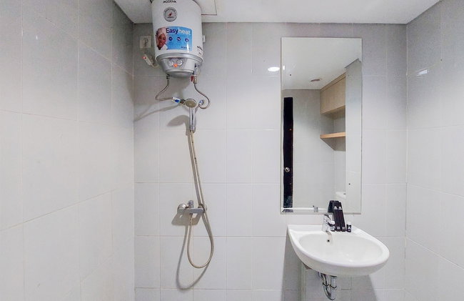 Minimalist Spacious Studio Room At Apartment Galeri Ciumbuleuit 1 - Foto 12