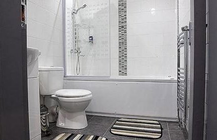 Lewis Apartment 3 Well located Northern Quarter sleeps Upto 8 - Photo 15