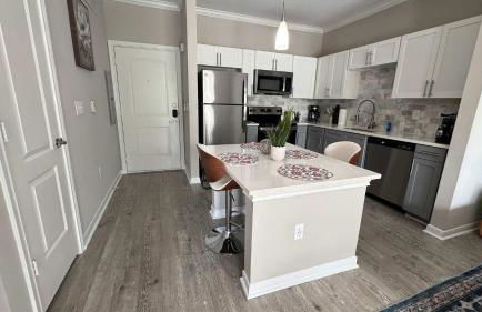 Serene 1BR Magnolia Retreat Relax & Explore - Photo 12