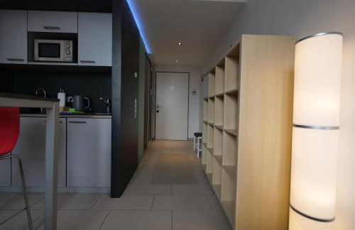 Rooftop Apartment by Rabe - Balkon, Parkplatz, Smart-TV, Netflix - Foto 10