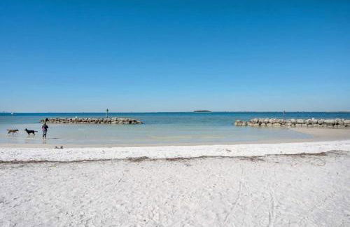 Waterfront-Family & Pet Friendly for 6 - Foto 21