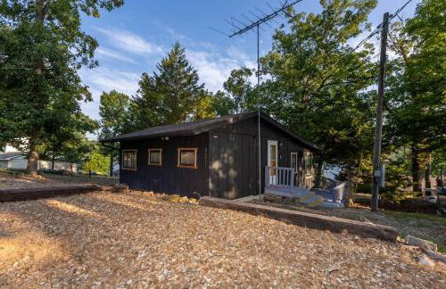 Funky Little Lakehouse - private dock and sunset view - Foto 18