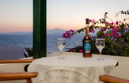 Pahivouni Studios & Suites - Photo 12