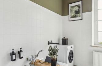 NASA Homes 4 Zimmer Altbauwohnung Zentral inkl Smart TV Netflix Garten - Foto 10