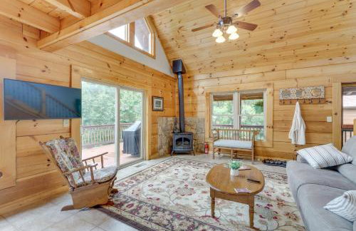 Serene Cabin with Deck and Fire Pit in Blue Ridge Mtns - Foto 5