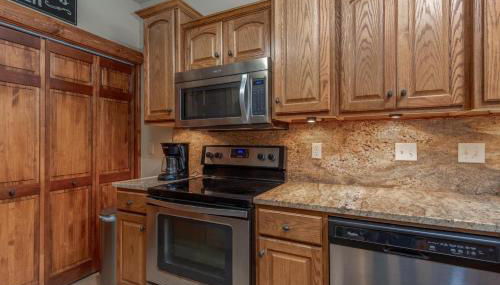 1BR Village At Indian Point 503 near SDC Free Tickets Daily up to 500 - Foto 4