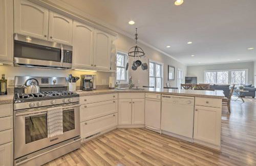 1 Mi to Nubs Nob Pet-Friendly Home with Hot Tub - Foto 8