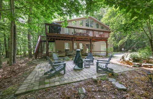 Serene Escape at Big Bass Lake & Pool Access - Foto 53