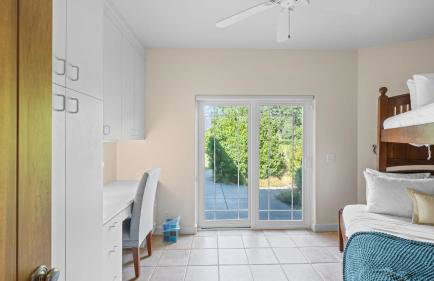 Vineyard Estate w Pool Spa Bocce Ball Mins to Wineries Park Lawndale Manor by AvantStay - Foto 28