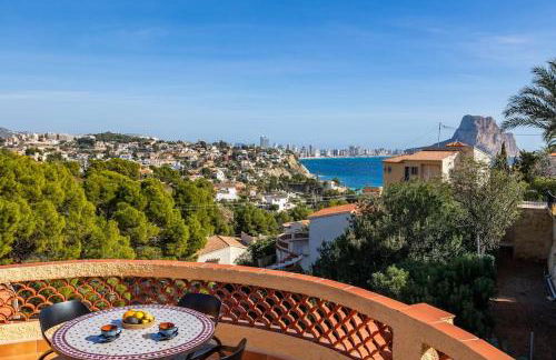 Spanish Style-Villa, heated pool & sea view - Photo 46