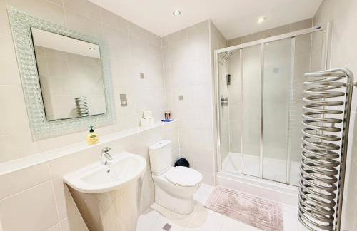 Modern 1-Bed Altolusso Flat - FREE Secure Parking - Cardiff City Centre - Foto 6