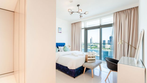 Luxurious 2BR at Sunrise Bay - Foto 4, Habitación