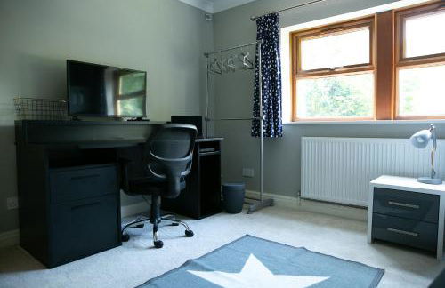 Modern Family Home - Gateway to Yorkshire - Foto 24