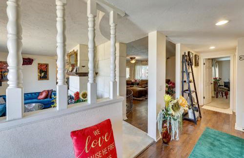 Spacious Apple Valley Home with Pool and Yard! - Foto 4