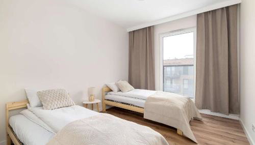 Przestronny Apartament z 2 Sypialniami by Noclegi Renters - Foto 3