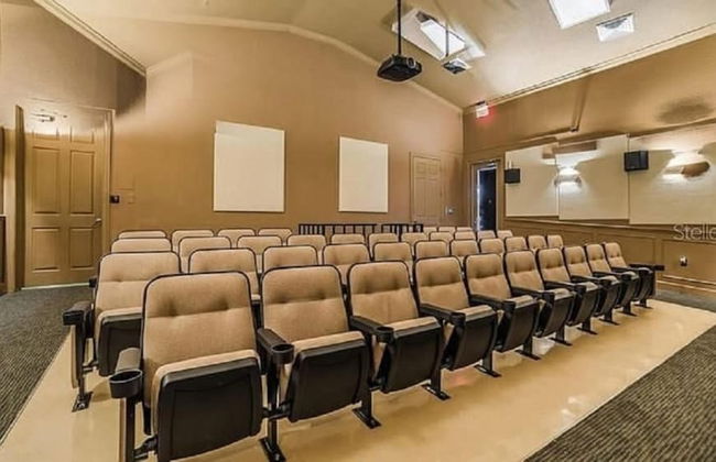 3 BR 2 Miles to Disney Pool Free Wifi and More - Foto 25