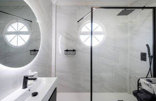 Luxury Villa - Large Private Pool - Cabo Roig Strip - Foto 4