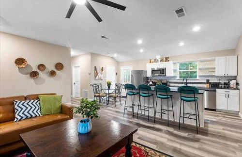 Modern Cabin Nestled in a Pine Forest Near Austin - Foto 80