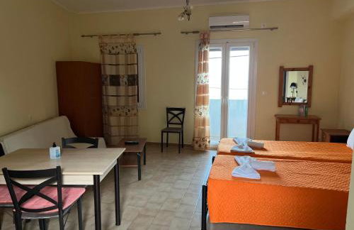 Votsalo Pool Apts - Foto 9