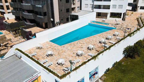 Vista mar em Caiobá com piscina conforto e localização - Foto 2