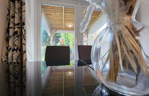 Newly Refurbished 3 Bedroom House with Lovely Garden - Foto 4