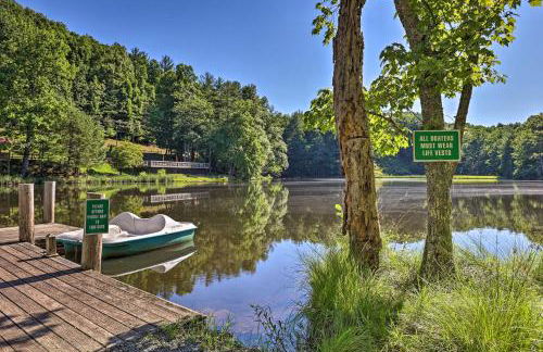 Deck and Game Room! Lakefront Blue Ridge Mtn Gem - Foto 32
