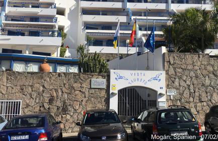 Private apartment with stunning ocean views and sunset. - Photo 39