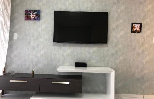 Flat no Condomínio Paraíso Serra Negra - A 200m da Bodega de Véio - Foto 14