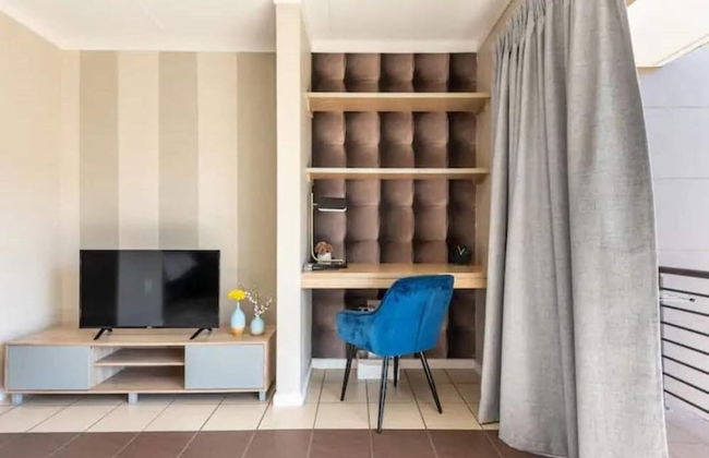 Luxurious 1bed Studio, Self-check in, Free Parking - Photo 16