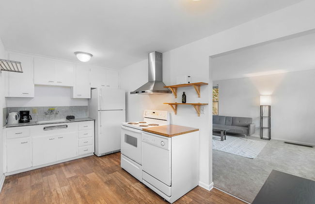 Greenwood's Wildflower Glow WalkScore 81 - Foto 9