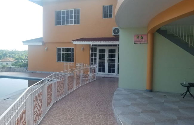 Holiday House at Villa Montego - Photo 74