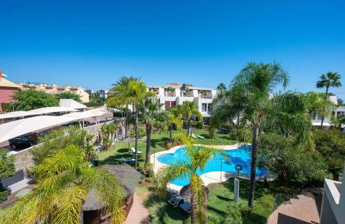 Villa Serena Marbella - Luxury villa with pool & sea views - Photo 44