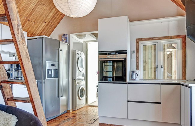 Sunlit Holiday Home in Bornholm near Sea - Photo 7